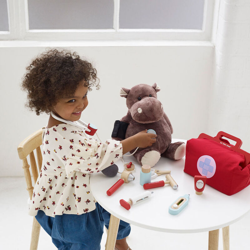 Le Toy Van - Wooden Doctor's Medical Kit