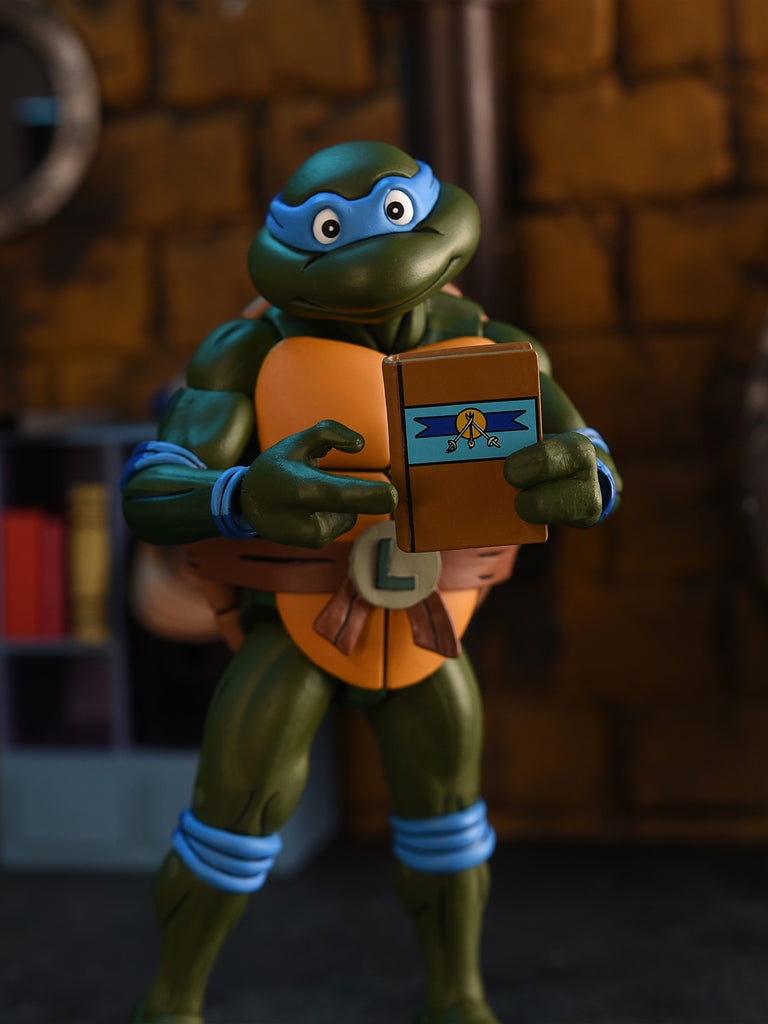 TMNT - ULTIMATE Cartoon LEONARDO (Pizza Club VHS) 7″ SCALE ACTION FIGURE