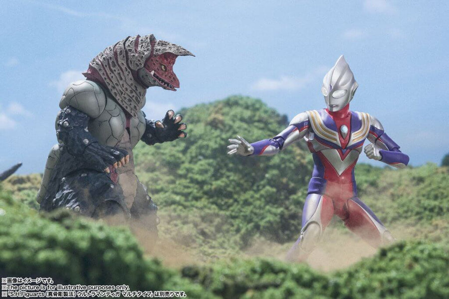 Bandai SH Figuarts - Ultraman GOLZA Action Figure