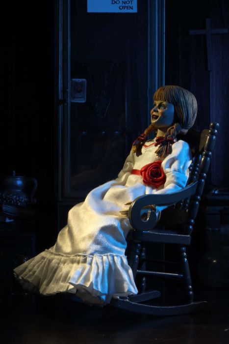 NECA Conjuring Annabelle 8